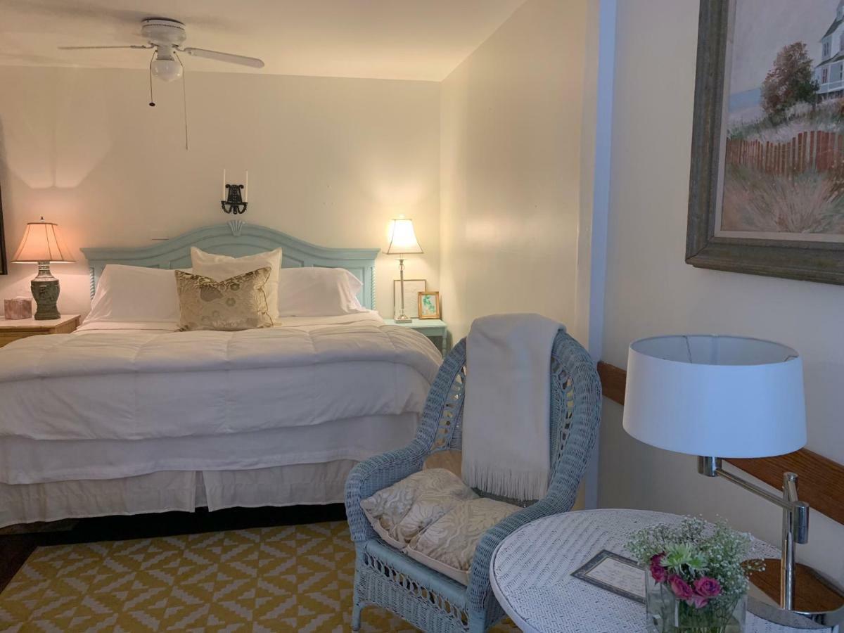 Chesnut Cottage Inn Bed & Breakfast โคลัมเบีย ภายนอก รูปภาพ