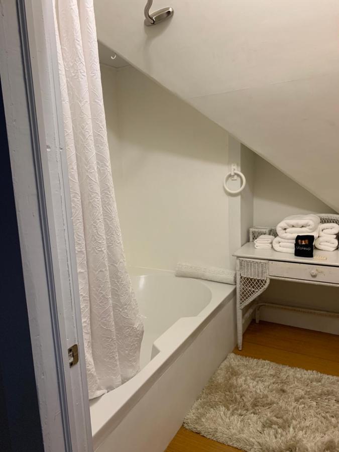Chesnut Cottage Inn Bed & Breakfast โคลัมเบีย ภายนอก รูปภาพ