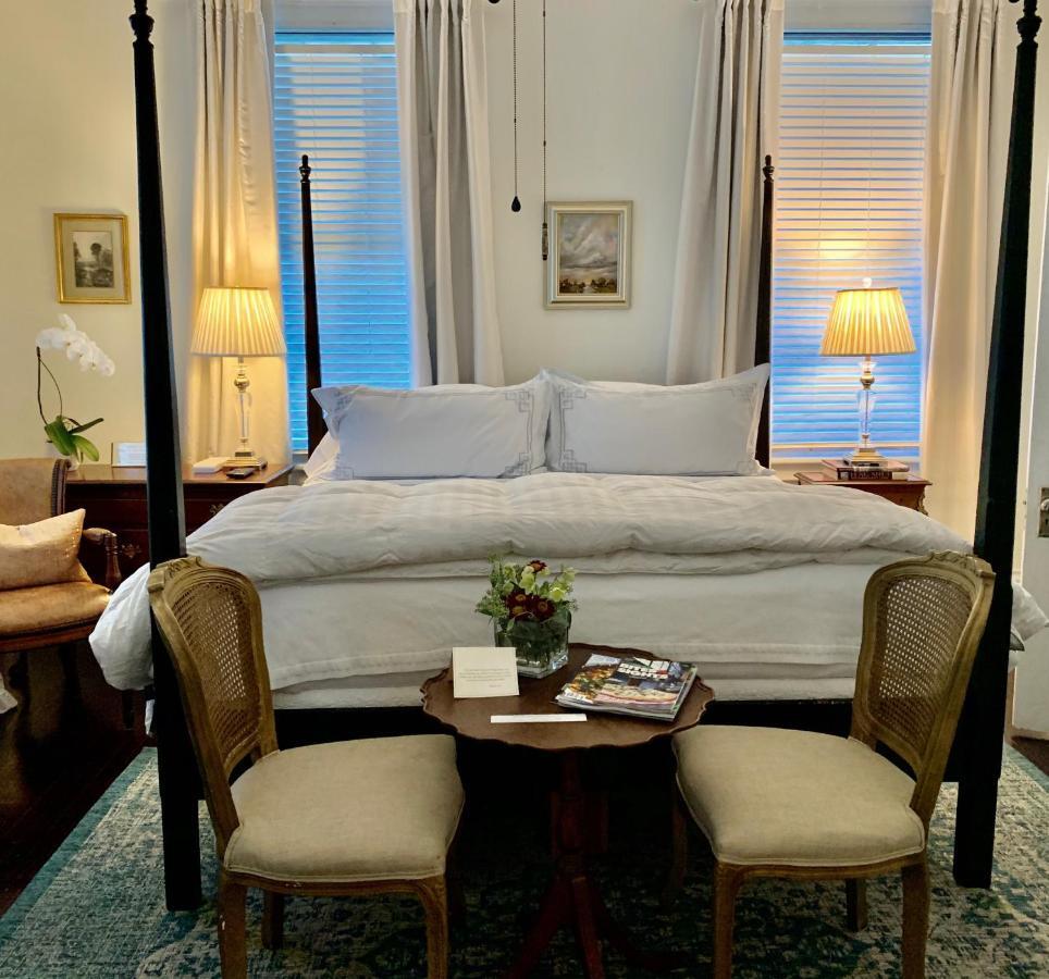 Chesnut Cottage Inn Bed & Breakfast โคลัมเบีย ภายนอก รูปภาพ