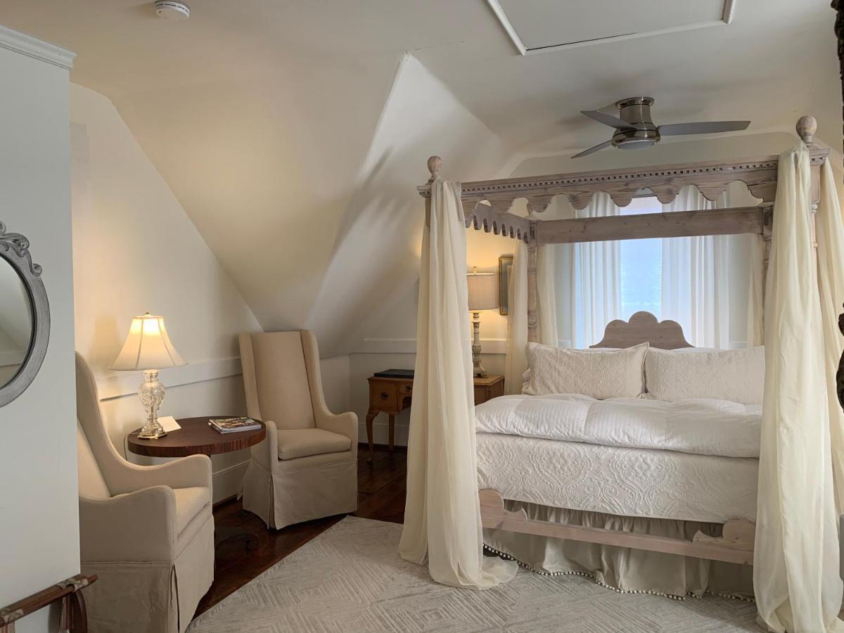 Chesnut Cottage Inn Bed & Breakfast โคลัมเบีย ภายนอก รูปภาพ